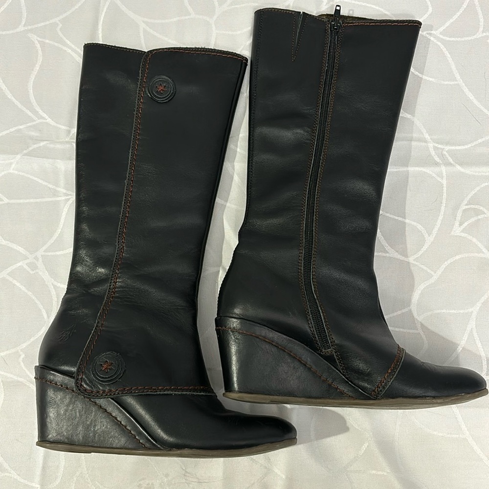 Gorgeous fly London boots size 37 (7)